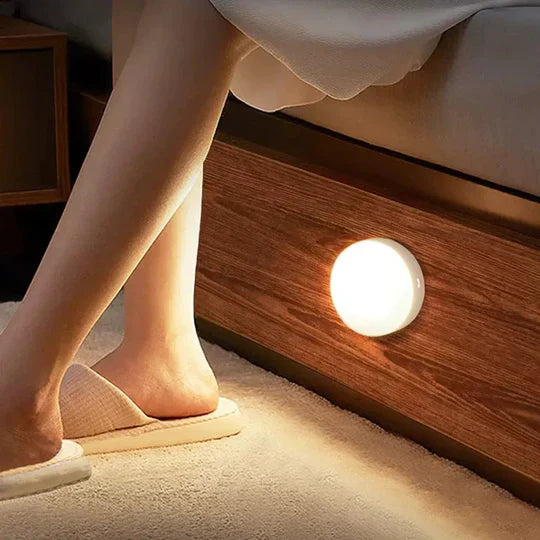 Lampe LED intelligente aste avec capteur de mouvement