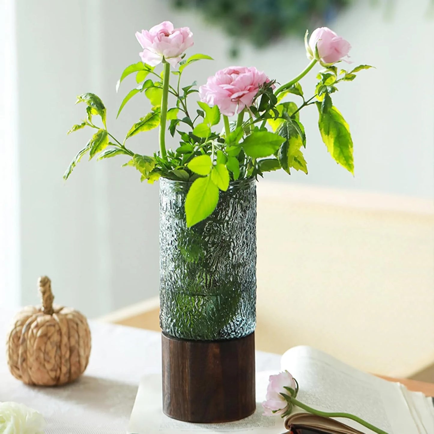 pack 2 pcs Vase en Verre avec Base en Bois – Élégance et Design Minimaliste.